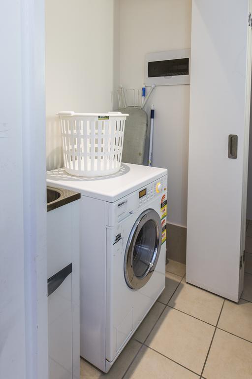 Boathouse Port Of Airlie Apartman Airlie Beach Szoba fotó